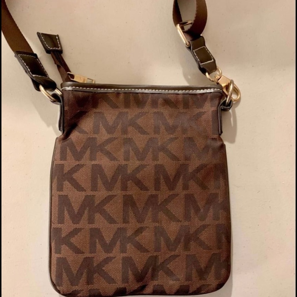 Michael Kor Cross Body Bag